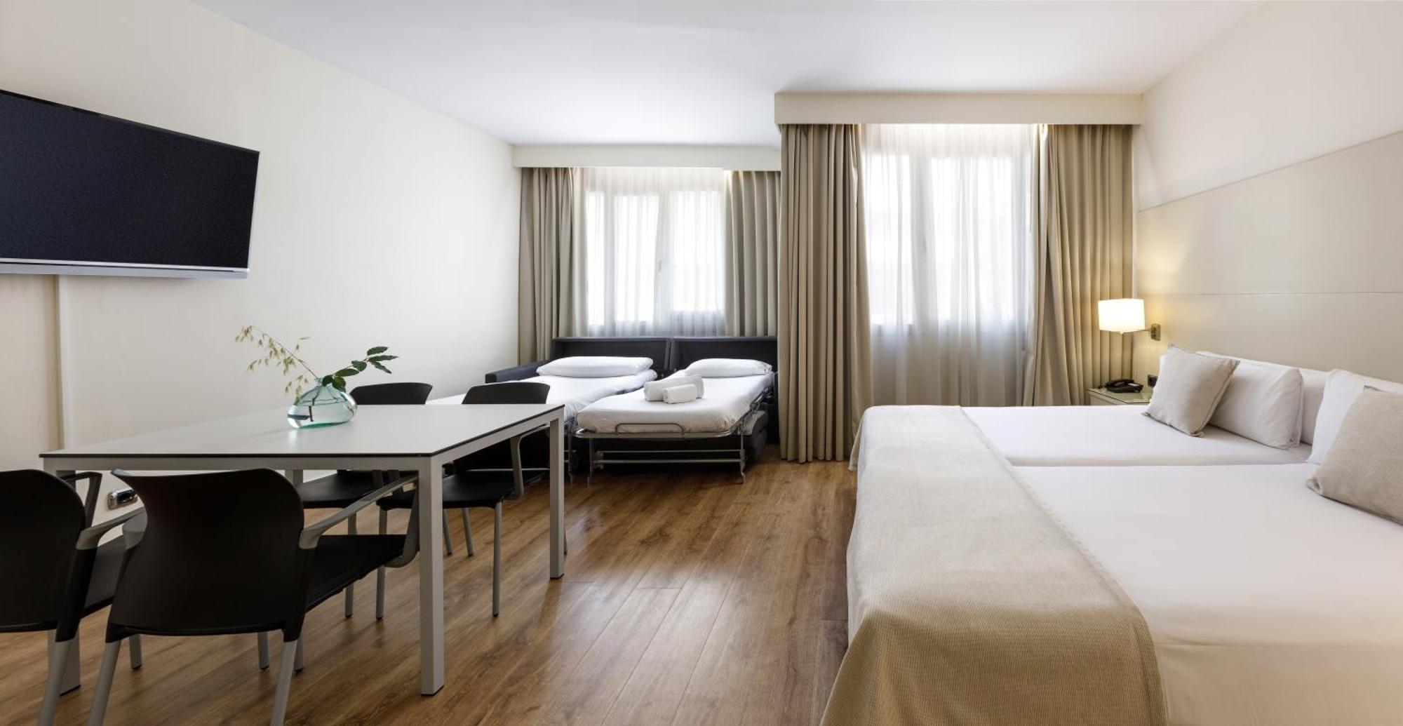 Aparthotel Mariano Cubi Barcelona Luaran gambar